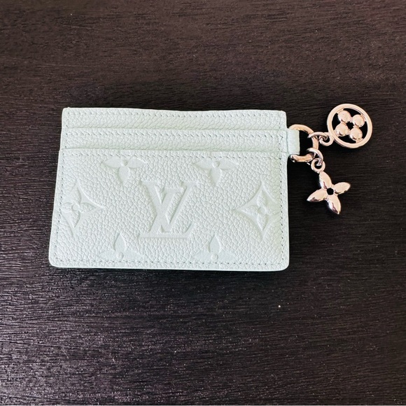 Louis Vuitton card holder - Picture 5 of 6